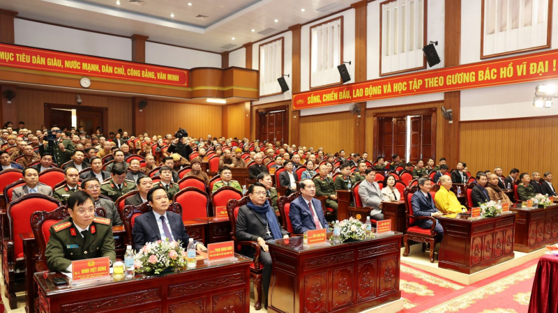 Gặp mặt-Giao lưu với chức sắc các tôn giáo tỉnh Ninh Bình mừng Xuân Ất Tỵ 2025 -0