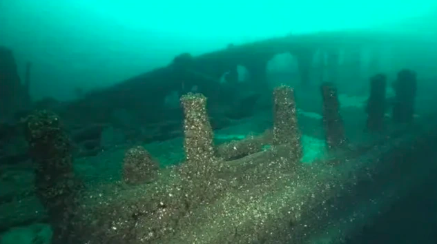 Vết tích 9.000 tuổi “ngủ say” dưới lòng hồ -0