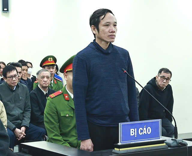 Cựu Chủ tịch UBND tỉnh Bình Thuận bị đề nghị từ 6 đến 7 năm tù -0