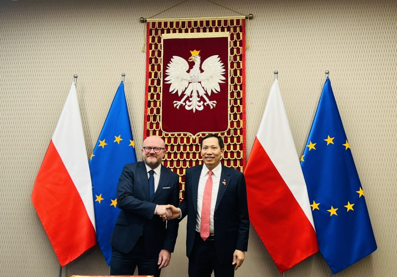 Thứ trưởng Lê Văn Tuyến thăm và làm việc tại Cộng hoà Ba Lan -0