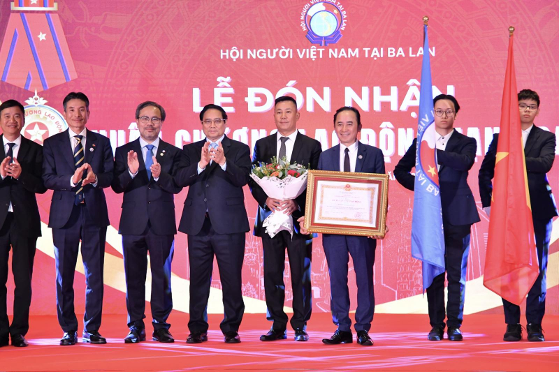 Thủ tướng Phạm Minh Chính và Phu nhân dự  chương trình Xuân Quê hương Ất Tỵ 2025 -0