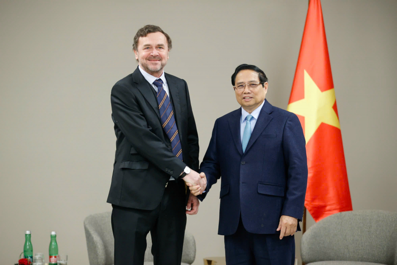 Thủ tướng Phạm Minh Chính tiếp Chủ sở hữu của CLB bóng đá hàng đầu Czech -1