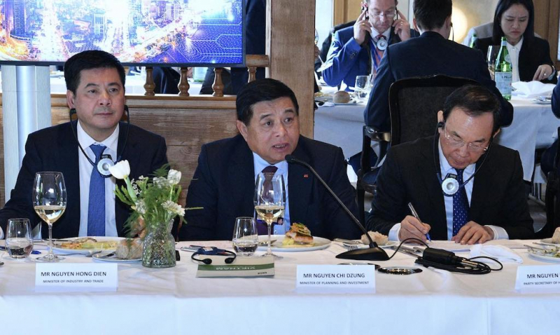 Cất cánh trong kỷ nguyên thông minh -0