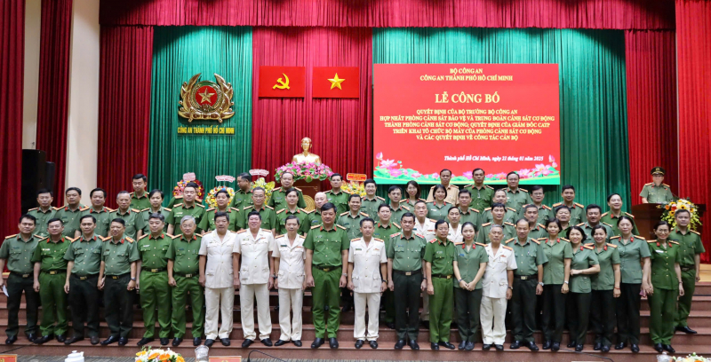 Công an TP Hồ Chí Minh hợp nhất Phòng Cảnh sát bảo vệ và Trung đoàn Cảnh sát cơ động -3
