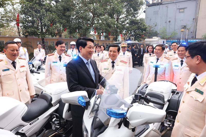 Cảnh vệ xứng đáng là lực lượng vũ trang trọng yếu, tin cậy -0