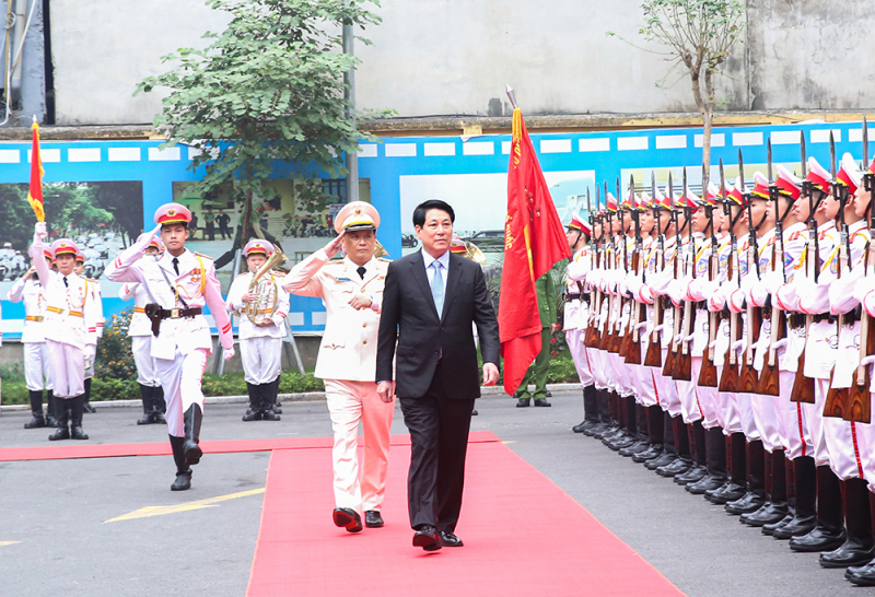 Cảnh vệ xứng đáng là lực lượng vũ trang trọng yếu, tin cậy -1