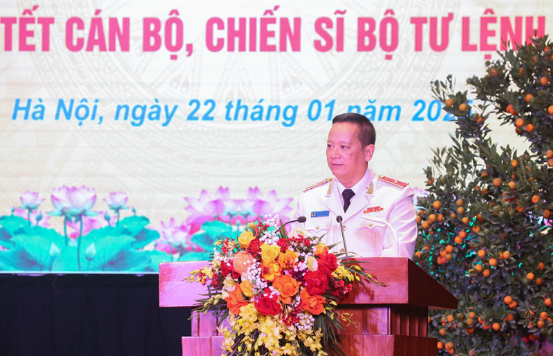 Cảnh vệ xứng đáng là lực lượng vũ trang trọng yếu, tin cậy -0