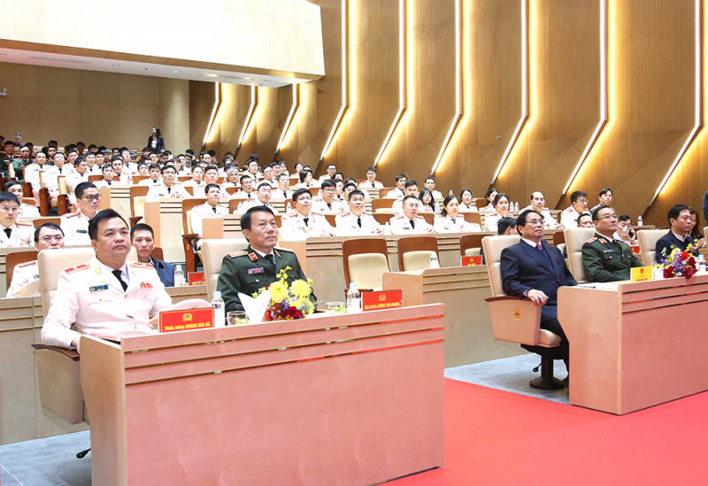 Làm công tác an ninh phải nhìn xa, trông rộng, nghĩ sâu, làm lớn -0