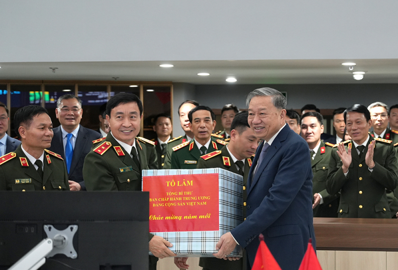 Xây dựng không gian mạng lành mạnh, đảm bảo an ninh, an toàn cho người dân -0