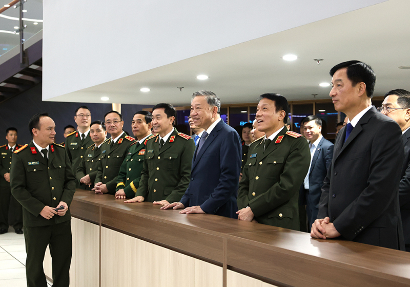 Xây dựng không gian mạng lành mạnh, đảm bảo an ninh, an toàn cho người dân -0