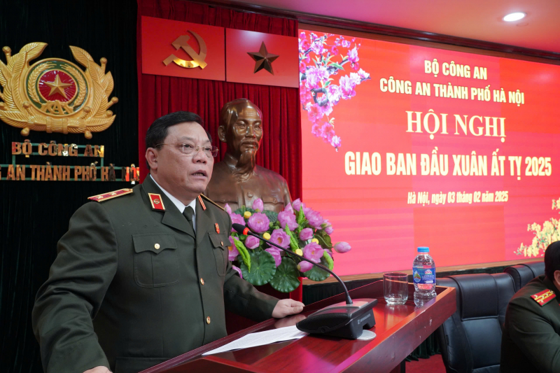 Công an Thủ đô bảo đảm Tết an toàn, an vui -0