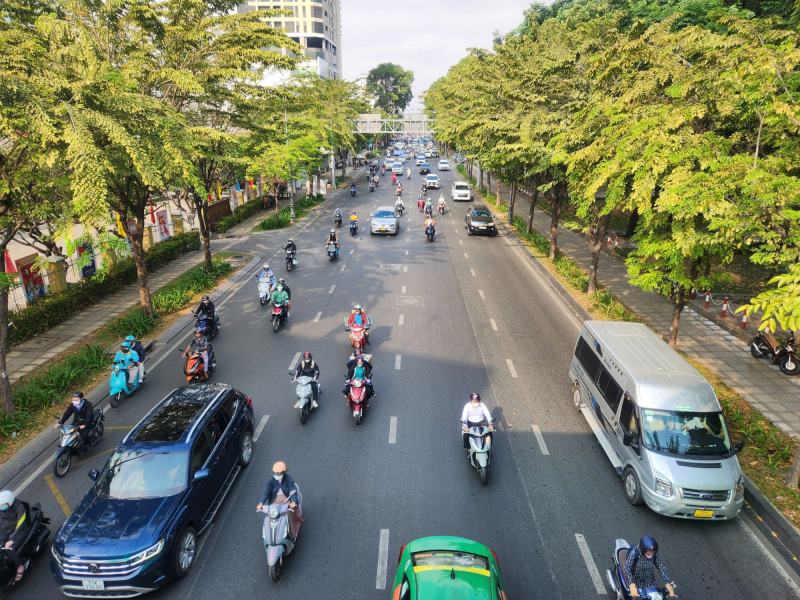 Giao thông thông thoáng trong ngày đầu đi làm sau kỳ nghỉ Tết -0