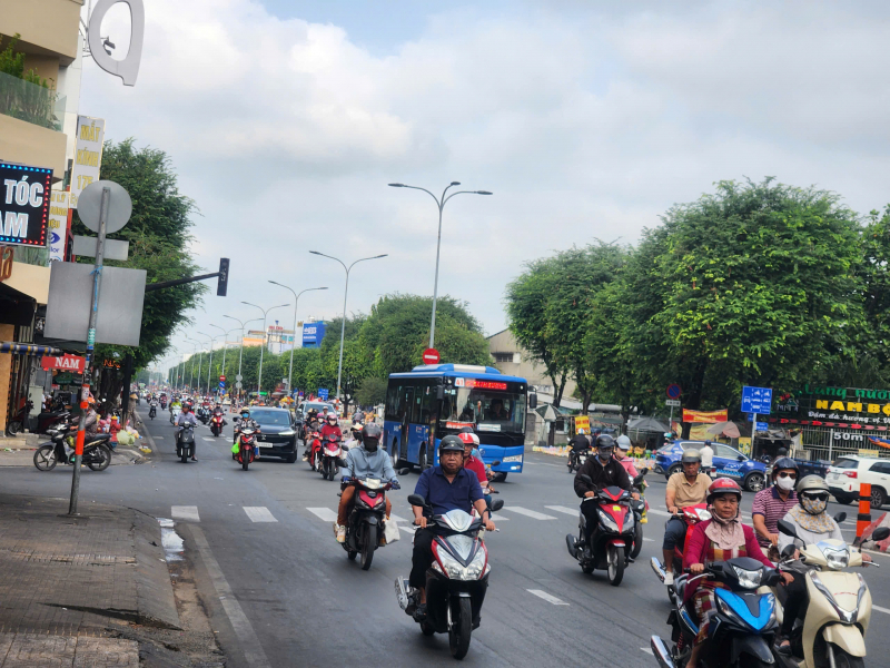 Giao thông thông thoáng trong ngày đầu đi làm sau kỳ nghỉ Tết -1