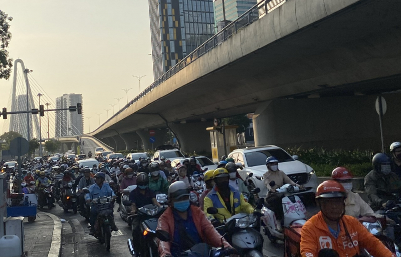 Giao thông thông thoáng trong ngày đầu đi làm sau kỳ nghỉ Tết -3