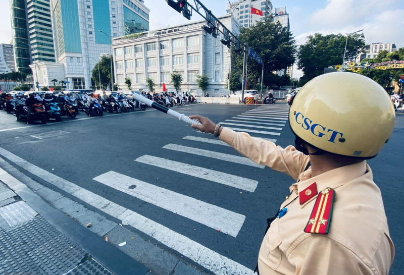 Giao thông thông thoáng trong ngày đầu đi làm sau kỳ nghỉ Tết -5