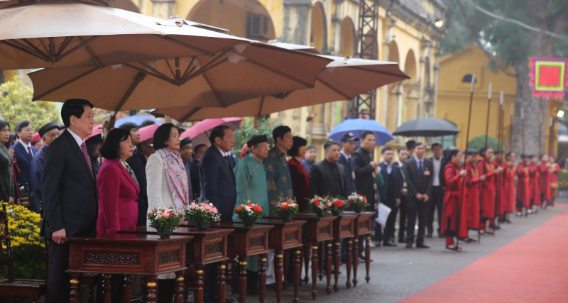 Chủ tịch nước Lương Cường dâng hương - khai xuân Ất Tỵ tại di sản Hoàng thành Thăng Long – Hà Nội -0
