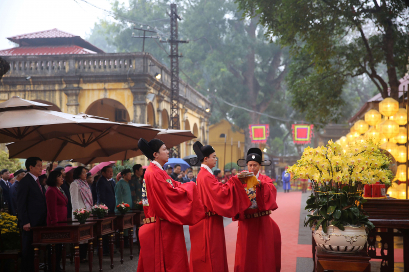 Chủ tịch nước Lương Cường dâng hương - khai xuân Ất Tỵ tại di sản Hoàng thành Thăng Long – Hà Nội -0