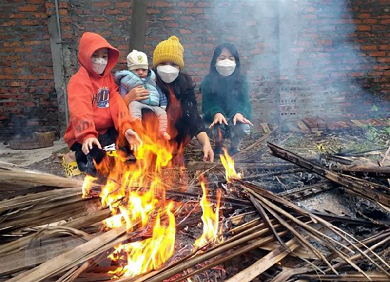 Miền Bắc chìm trong giá rét -0