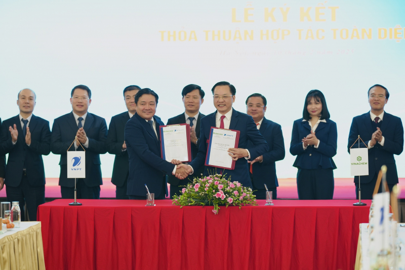 Hợp tác chiến lược giữa Tập đoàn Hóa chất Việt Nam, Tập đoàn Xăng dầu Việt Nam và Tập đoàn Bưu chính Viễn thông Việt Nam -0
