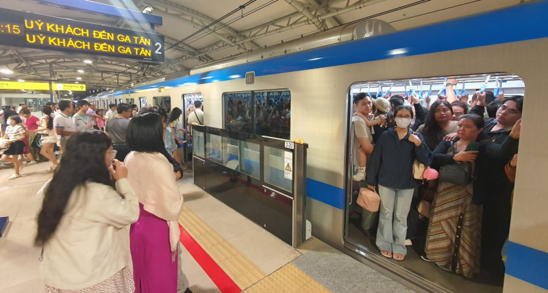 Ngổn ngang các Dự án Metro -0