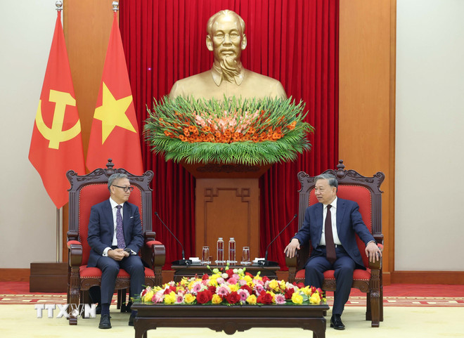 Tổng Bí thư Tô Lâm tiếp Bộ trưởng Ngoại giao Lào Thongsavanh Phomvihane -0