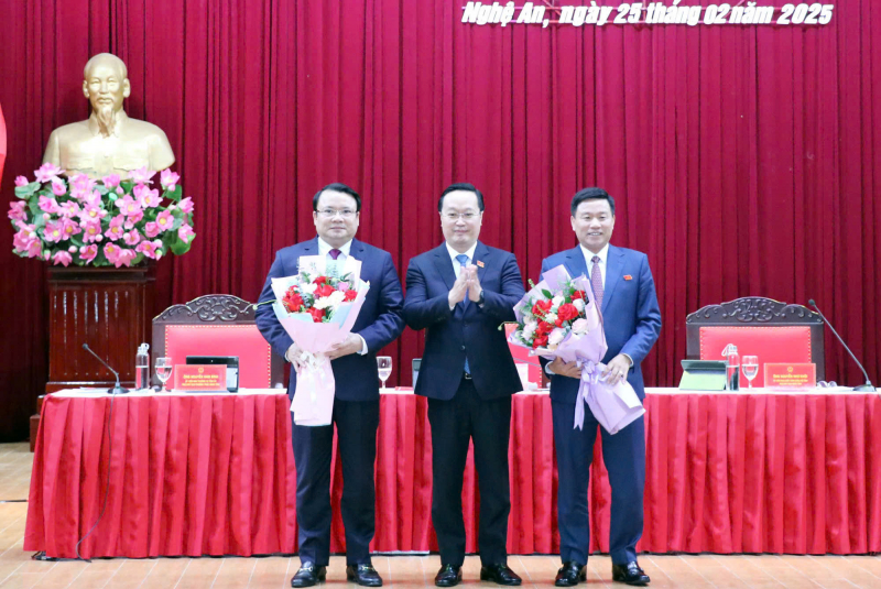 phó chủ tịch1.jpg -0