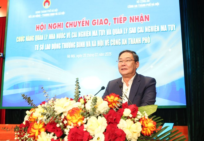 Hà Nội ra mắt tổ chức bộ máy và nhân sự chủ chốt của các cơ sở cai nghiện theo mô hình mới -0