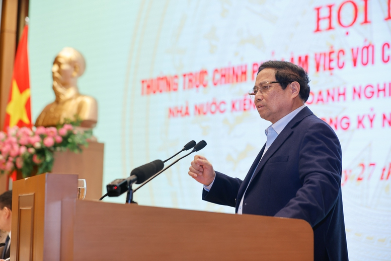 Thủ tướng: Ổn định lãi suất, hỗ trợ doanh nghiệp nhỏ vươn lên lớn mạnh -0