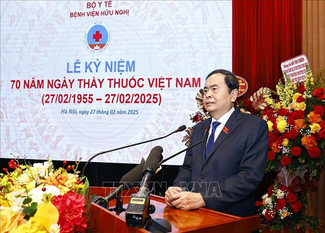 Chủ tịch Quốc hội Trần Thanh Mẫn dự Lễ kỷ niệm 70 năm Ngày Thầy thuốc Việt Nam tại Bệnh viện Hữu Nghị -0