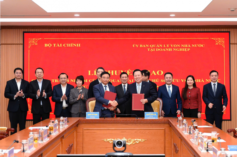 Chuyển giao 18 doanh nghiệp từ Uỷ ban Quản lý vốn nhà nước tại doanh nghiệp về Bộ Tài chính -0