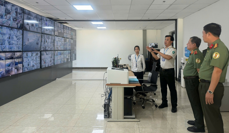 Đảm bảo thông suốt không gây gián đoạn hoạt động hàng không và an toàn, an ninh tại sân bay Quốc tế Đà Nẵng -2