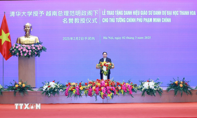 Thủ tướng Phạm Minh Chính nhận danh hiệu “Giáo sư danh dự