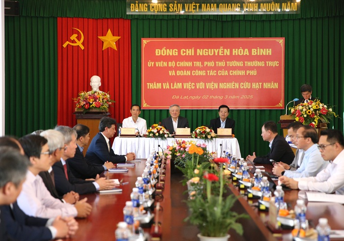 Phó Thủ tướng Thường trực làm việc với Viện Nghiên cứu hạt nhân Đà Lạt -0