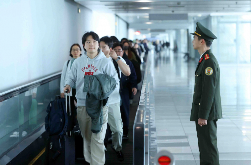 An ninh hàng không chặt chẽ trong quy trình nhưng thông thoáng, tạo thuận lợi tối đa cho người dân -1