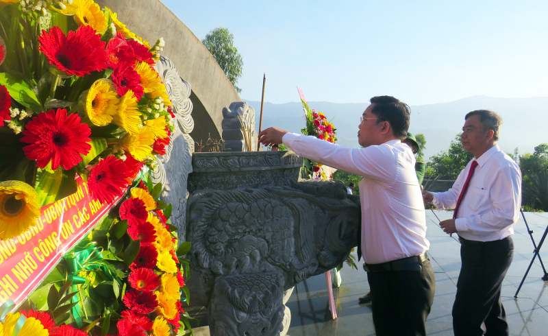 Tổ chức loạt sự kiện kỷ niệm 50 năm Ngày giải phóng tỉnh Quảng Nam -0