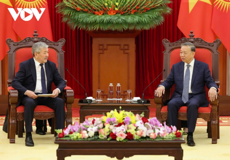 Tổng Bí thư Tô Lâm tiếp Thủ tướng Cộng hòa Kyrgyzstan Adylbek Kasimalyev -0