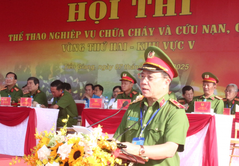 Sôi nổi hội thi thể thao nghiệp vụ chữa cháy và cứu nạn, cứu hộ tại khu vực miền Tây -0