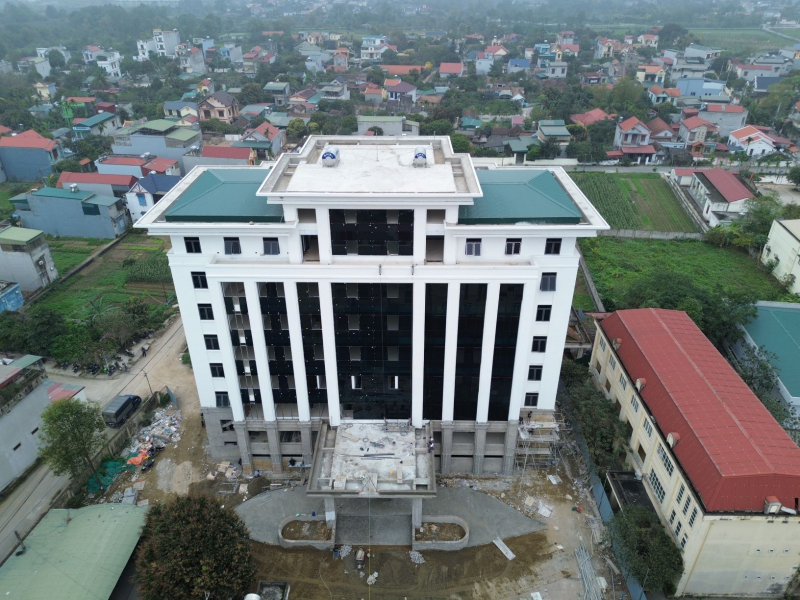 Cấp huyện gần giải thể vẫn tăng vốn gần 8 tỷ đồng xây dựng trụ sở -0