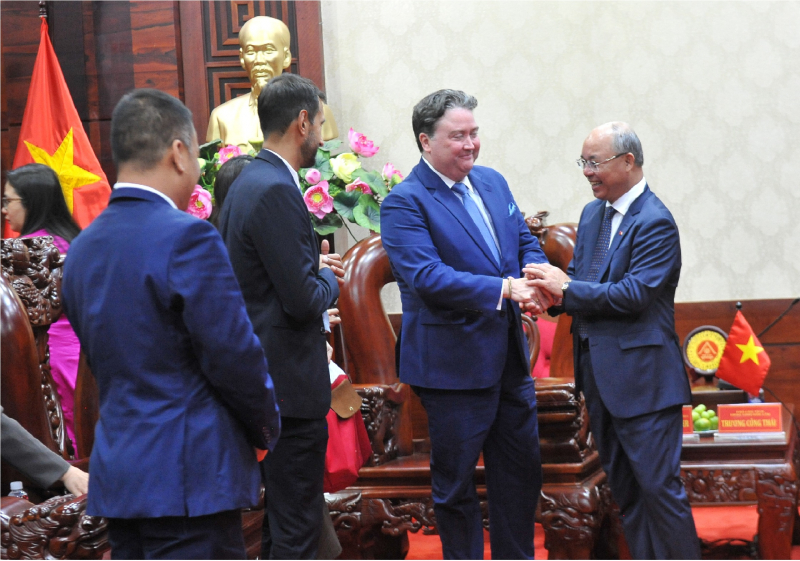 Lãnh đạo tỉnh Đắk Lắk tiếp Đại sứ Hoa Kỳ Marc Evans Knapper -0