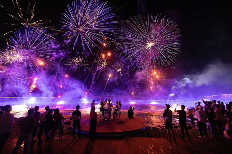 Bãi tắm Các Bà sẽ chính thức đón khách từ 30/4 -0