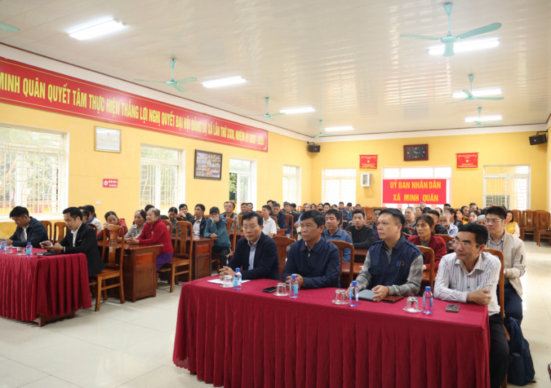 Sau bão Yagi, các hộ gia đình tại Yên Bái để cải tạo đất sản xuất -0