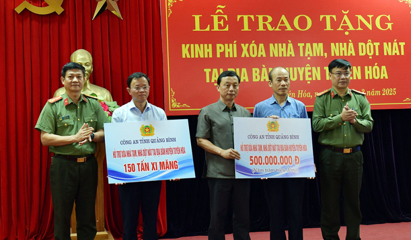 Hỗ trợ 500 triệu đồng xóa nhà tạm, nhà dột nát tại huyện Tuyên Hóa -0