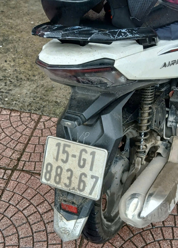 Tạm giữ đối tượng đâm vào Cảnh sát giao thông để “thông chốt” kiểm tra -0