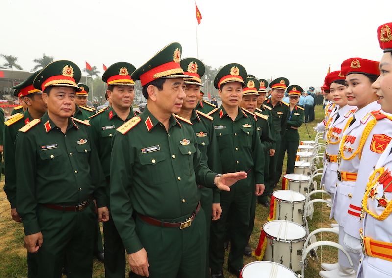 Tập trung với tinh thần trách nhiệm cùng sự nỗ lực cao nhất để hoàn thành tốt nhiệm vụ -1