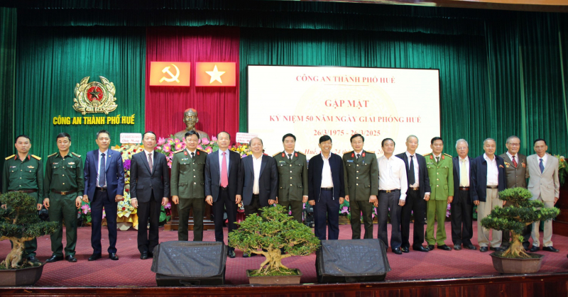 Gặp mặt cán bộ Công an chi viện chiến trường miền Nam thời kỳ kháng chiến chống Mỹ -1