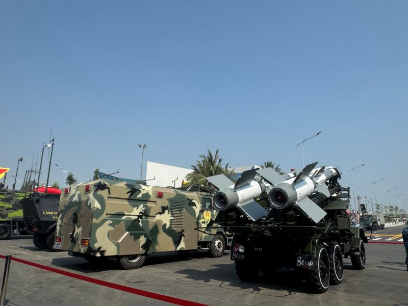 Triển lãm “Đà Nẵng - Phát triển và Hội nhập” -0