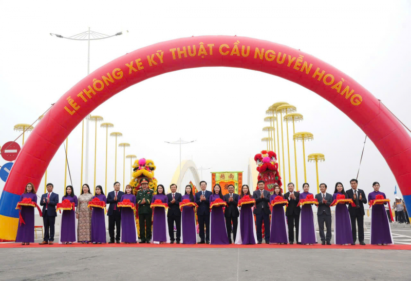 Kỷ niệm 50 năm giải phóng Thừa Thiên Huế -0