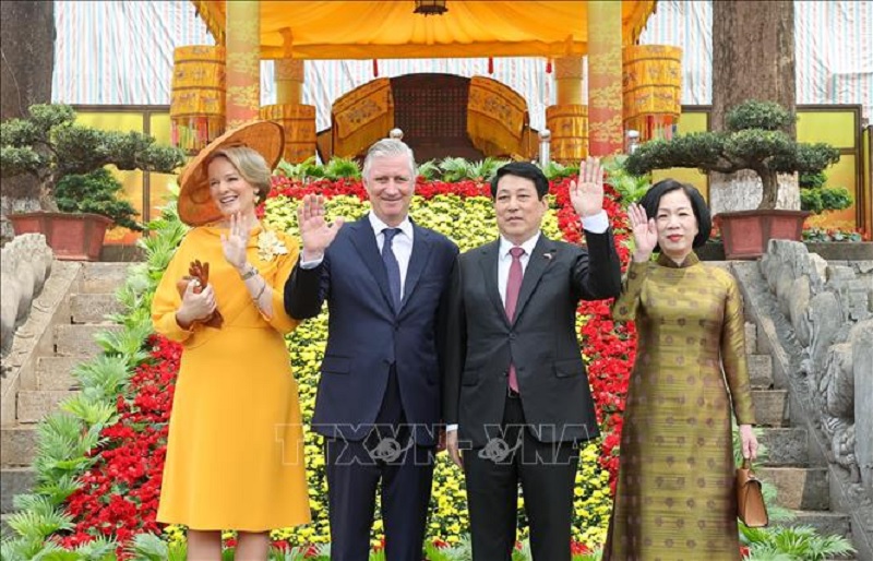 Chủ tịch nước Lương Cường và Nhà Vua Philippe tham quan Hoàng thành Thăng Long -0