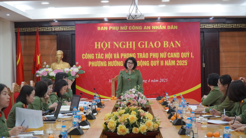 Các cấp hội phụ nữ thi đua chào mừng kỷ niệm 80 năm Ngày truyền thống lực lượng CAND -0