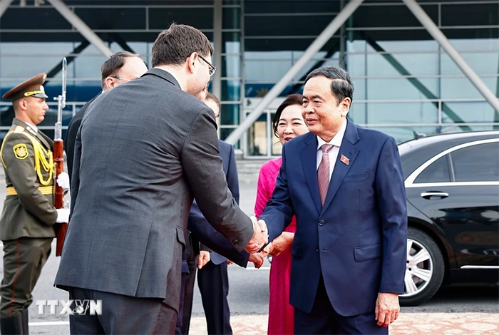 Chủ tịch Quốc hội và Phu nhân kết thúc tốt đẹp chuyến thăm Armenia -0